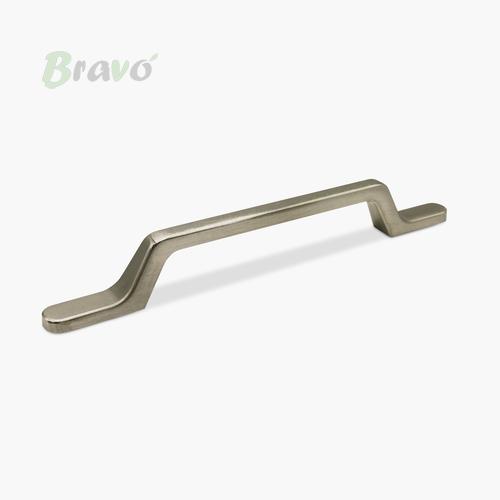 Ручка Bravo Hole/ 128, інокс
