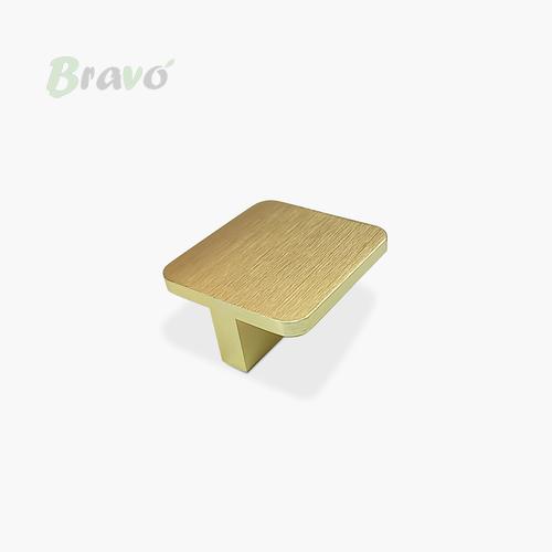 Ручка Bravo Lawn брашоване золото